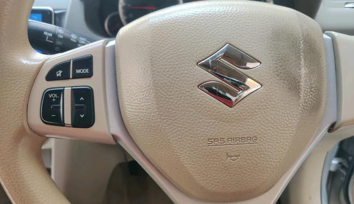 2012 Maruti Ertiga ZXI, CNG, Manual, 84,253 km, interior