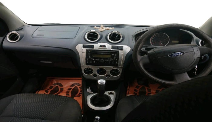 2013 Ford Figo TITANIUM 1.2 PETROL, Petrol, Manual, 94,125 km, interior