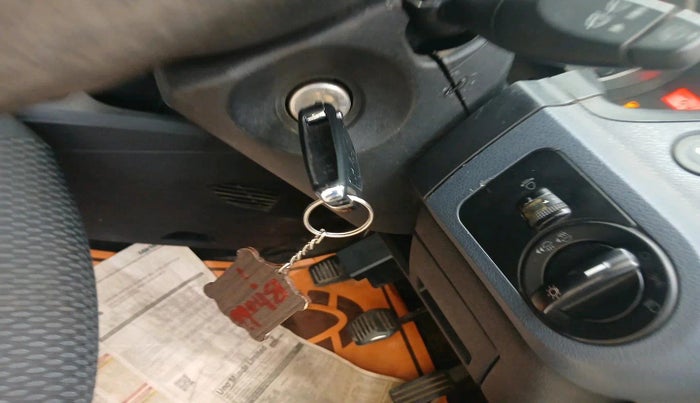 2013 Ford Figo TITANIUM 1.2 PETROL, Petrol, Manual, 94,125 km, interior