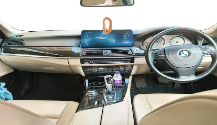 2012 BMW 5 Series 520D 2.0, Diesel, Automatic, 44,540 km, interior