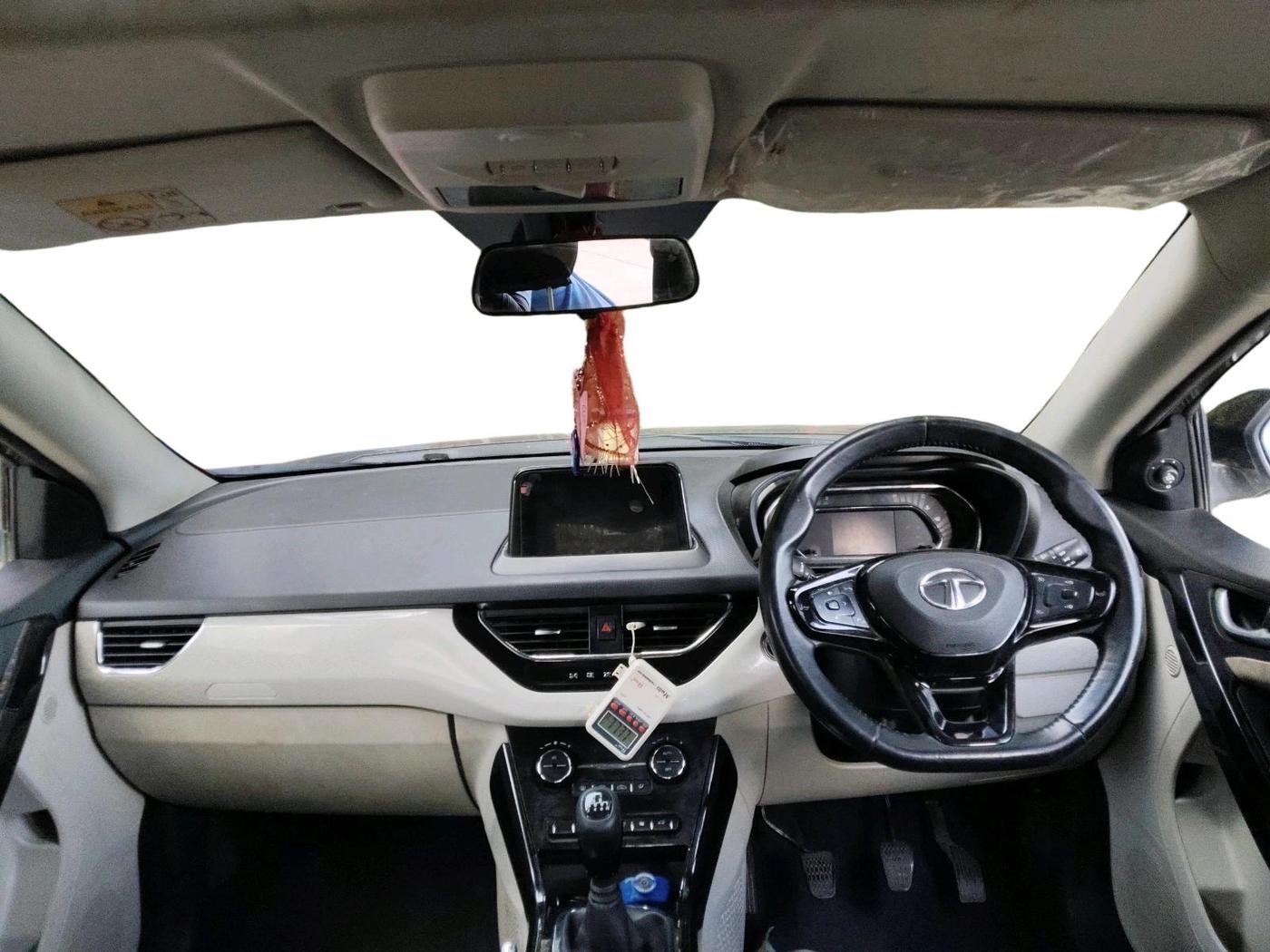 2021 Tata NEXON XZ PLUS PETROL SUNROOF, Petrol, Manual, 50,280 km, interior