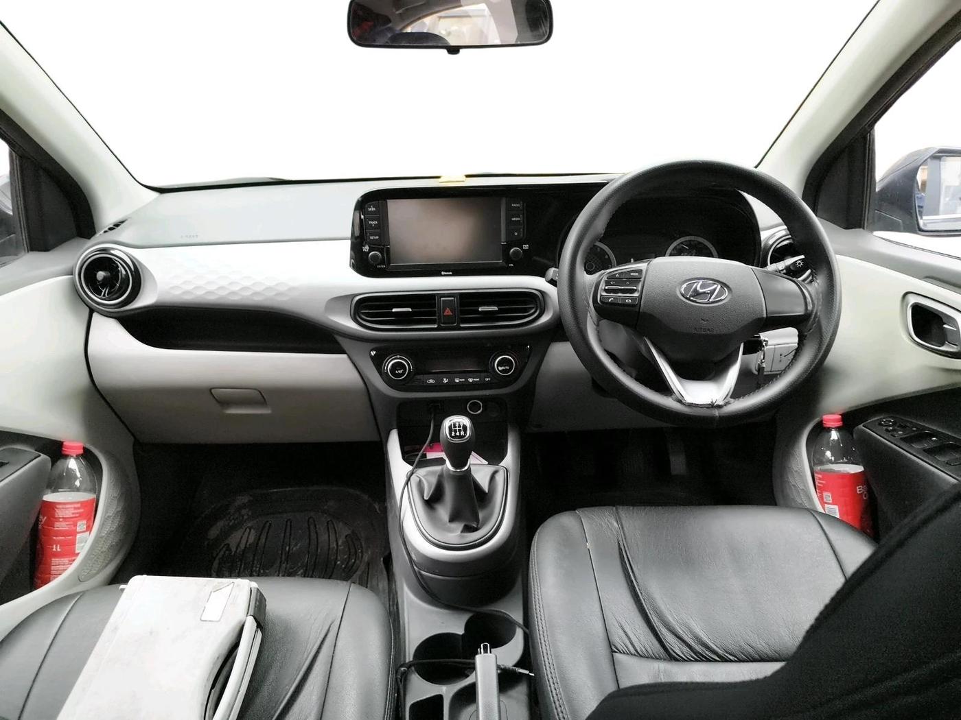 2022 Hyundai GRAND I10 NIOS SPORTZ 1.2 KAPPA VTVT CNG, CNG, Manual, 48,944 km, interior