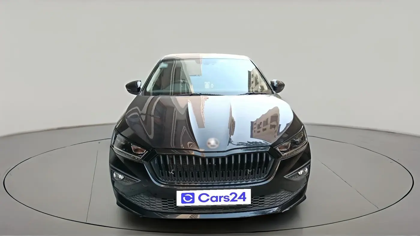2025 Skoda SLAVIA AMBITION 1.5L TSI AT, Petrol, Automatic, 7,693 km, exterior