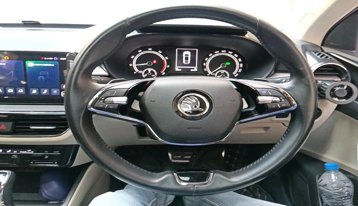 2025 Skoda SLAVIA AMBITION 1.5L TSI AT, Petrol, Automatic, 7,693 km, interior