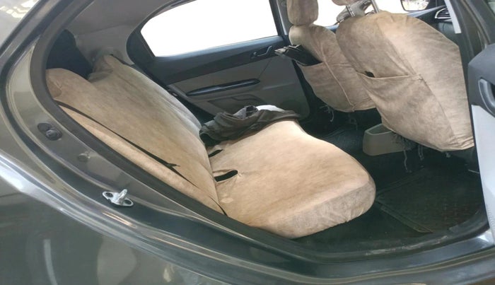 2024 Tata Tiago XTA PETROL, Petrol, Automatic, 6,954 km, interior