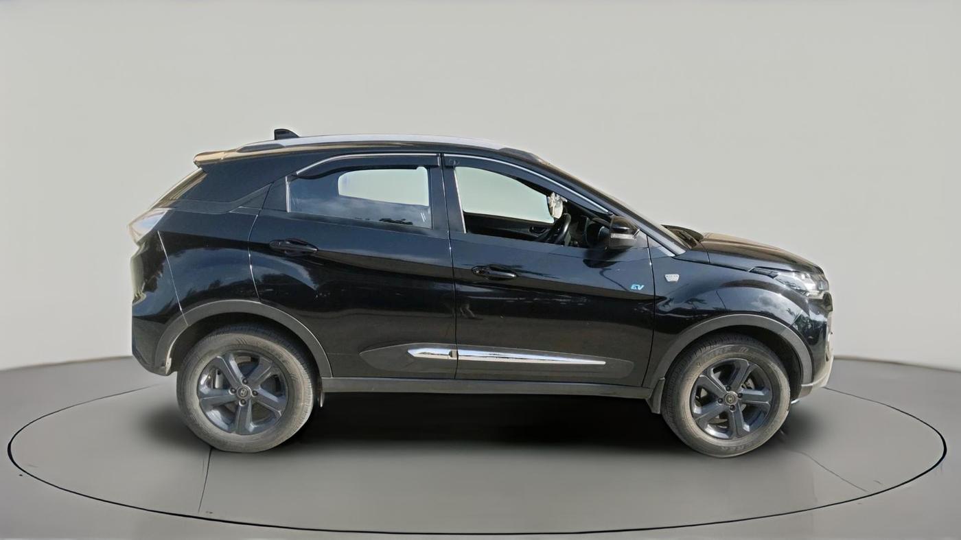 2022 Tata NEXON EV XZ PLUS DARK EDITION, Electric, Automatic, 53,608 km, exterior