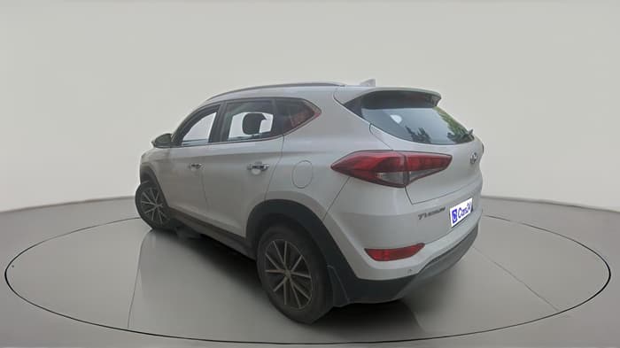 2018 Hyundai Tucson 2WD AT GL DIESEL
, Diesel, Automatic, 1,66,294 km, exterior