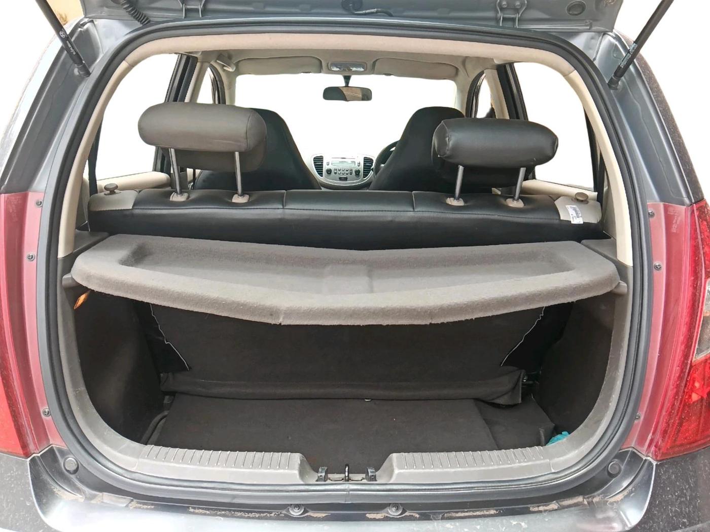 2013 Hyundai i10 SPORTZ 1.2, Petrol, Manual, 1,46,857 km, exterior