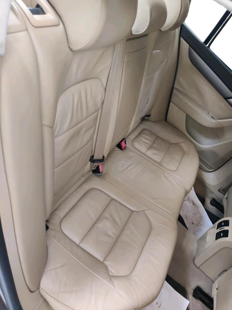 2012 Volkswagen Passat COMFORTLINE 2.0 TDI MT, Diesel, Manual, 87,321 km, interior
