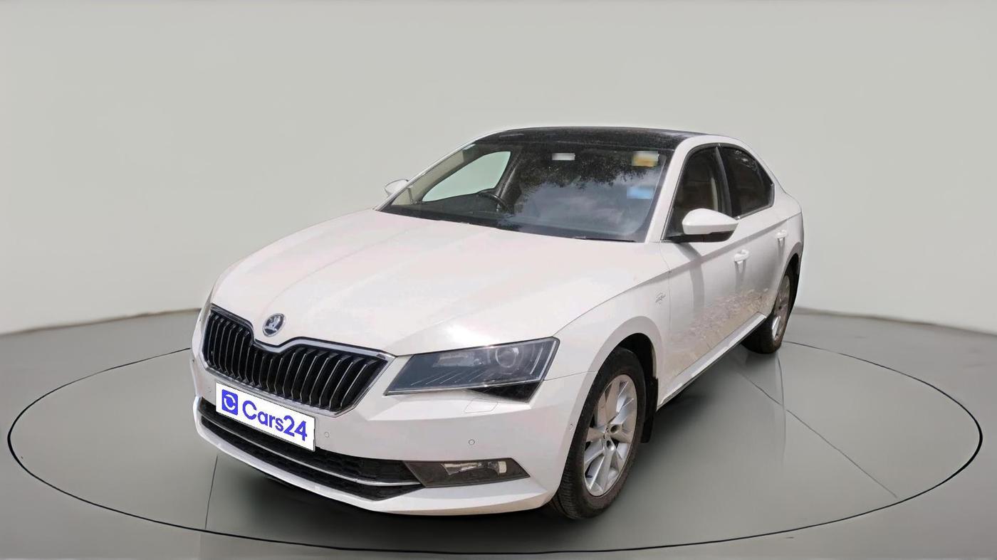 2019 Skoda Superb L&K 1.8 TSI AT, Petrol, Automatic, 53,725 km, exterior