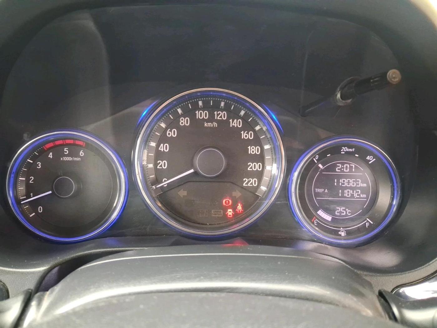 2014 Honda City 1.5L I-DTEC V, Diesel, Manual, 1,19,063 km, interior