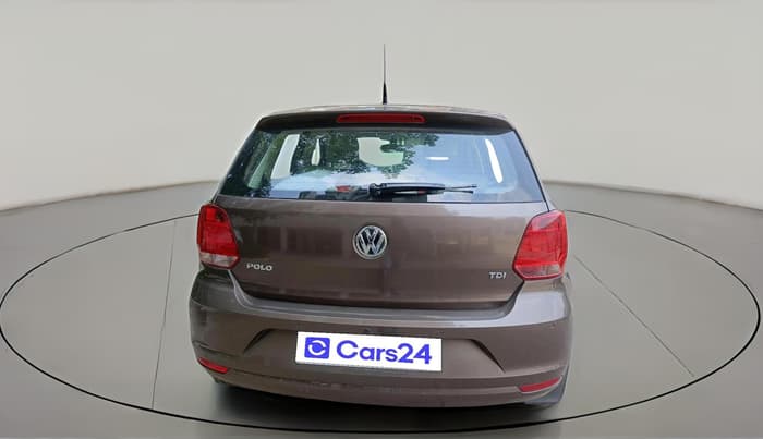 2016 Volkswagen Polo HIGHLINE1.5L, Diesel, Manual, 1,52,899 km, exterior