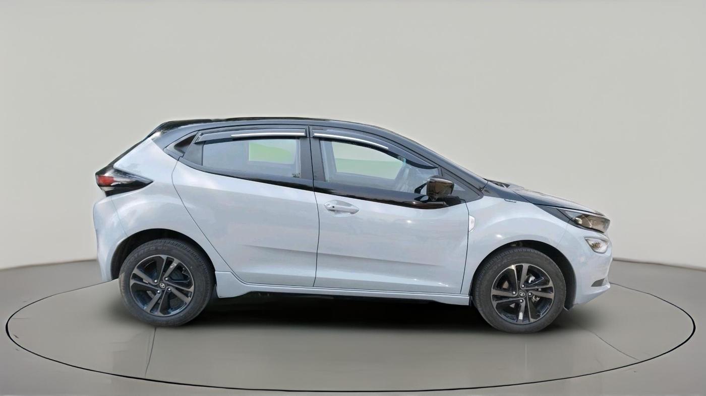 2024 Tata ALTROZ Racer R2, Petrol, Manual, 6,600 km, exterior