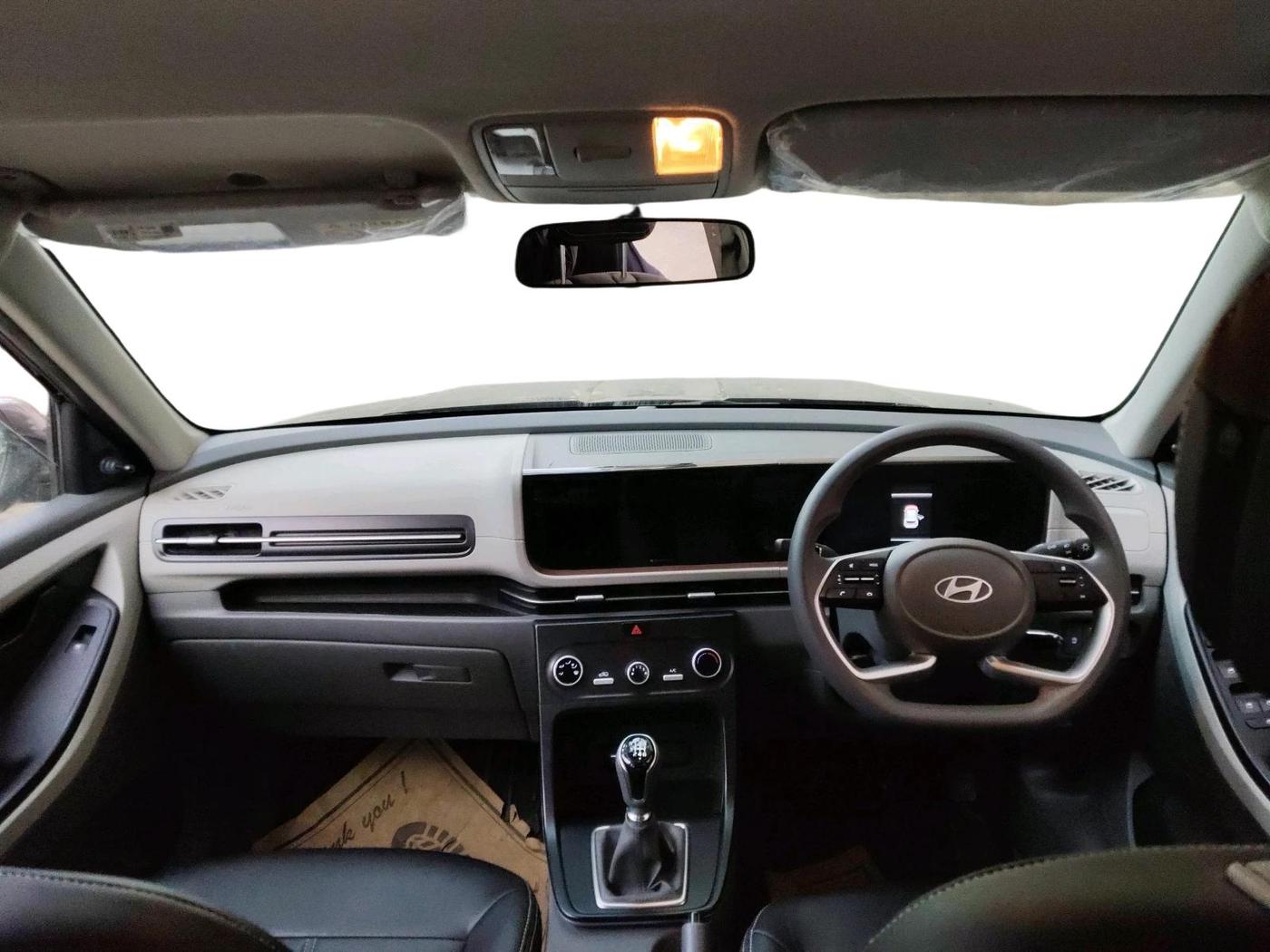 2024 Hyundai Creta E 1.5 PETROL, Petrol, Manual, 12,290 km, interior