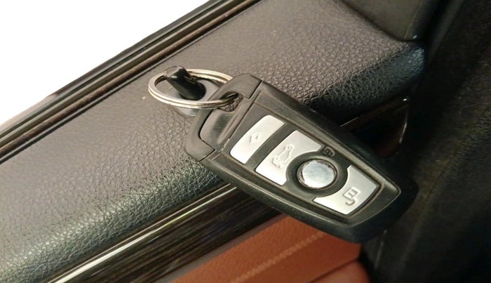 2013 BMW 5 Series 530D 3.0, Diesel, Automatic, 1,05,531 km, interior