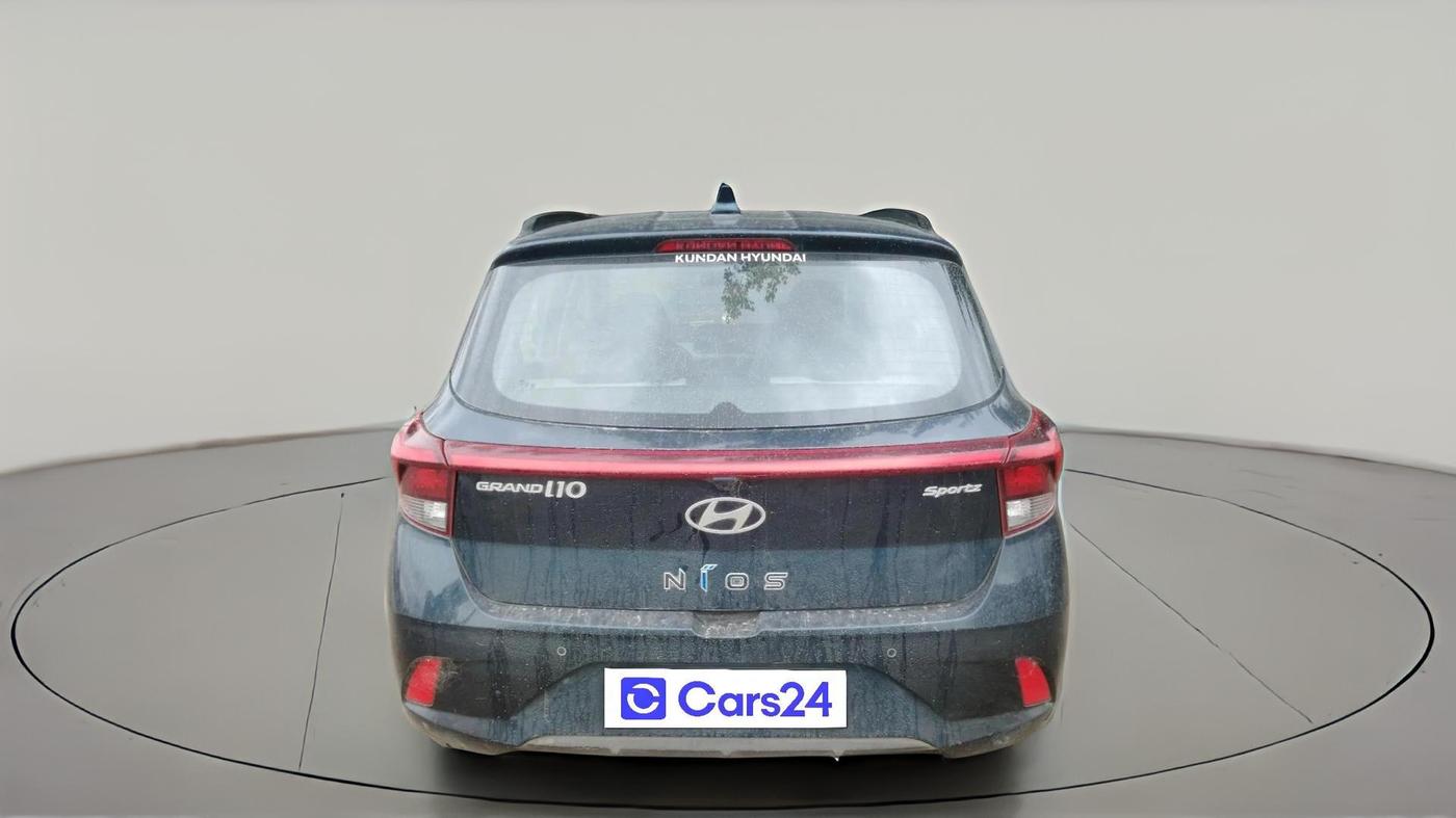 2023 Hyundai GRAND I10 NIOS SPORTZ AMT 1.2 KAPPA VTVT, CNG, Automatic, 45,597 km, exterior