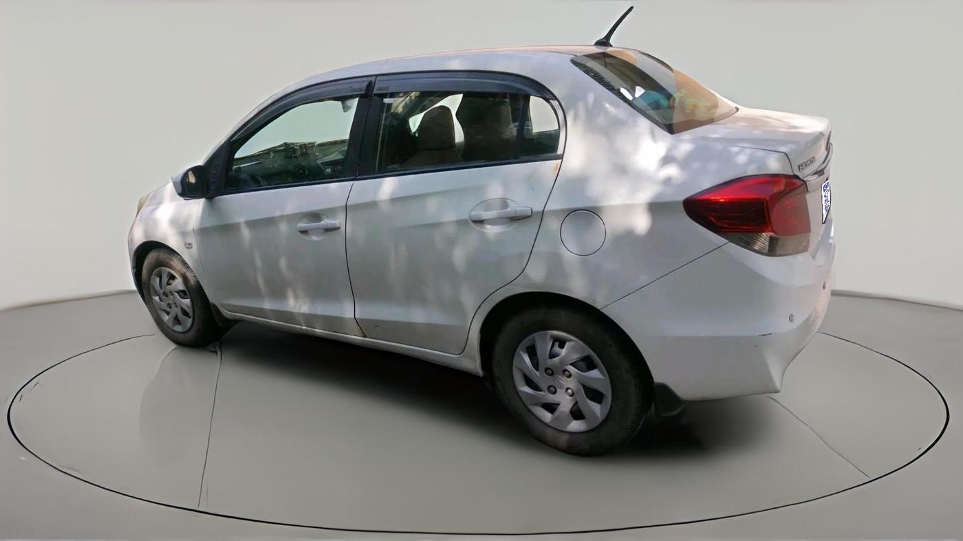 2013 Honda Amaze 1.5L I-DTEC S, Diesel, Manual, 2,40,826 km, exterior