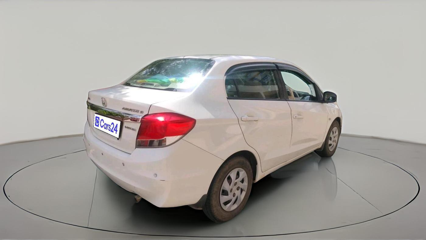 2013 Honda Amaze 1.5L I-DTEC S, Diesel, Manual, 2,40,826 km, exterior