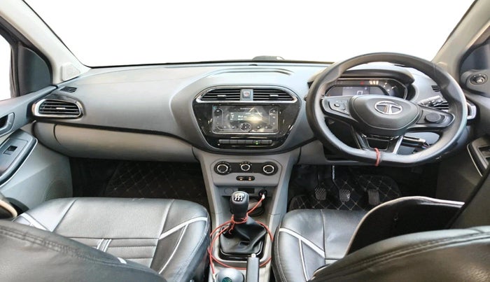 2022 Tata Tiago XT CNG, CNG, Manual, 42,731 km, interior