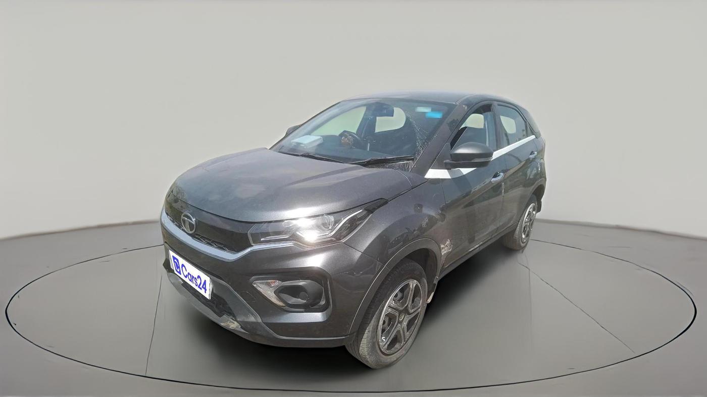 2023 Tata NEXON XE PETROL, Petrol, Manual, 39,975 km, exterior