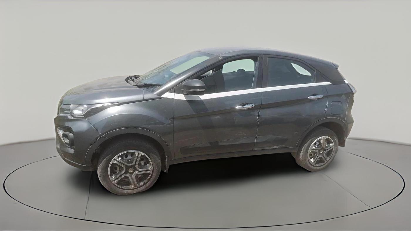 2023 Tata NEXON XE PETROL, Petrol, Manual, 39,975 km, exterior