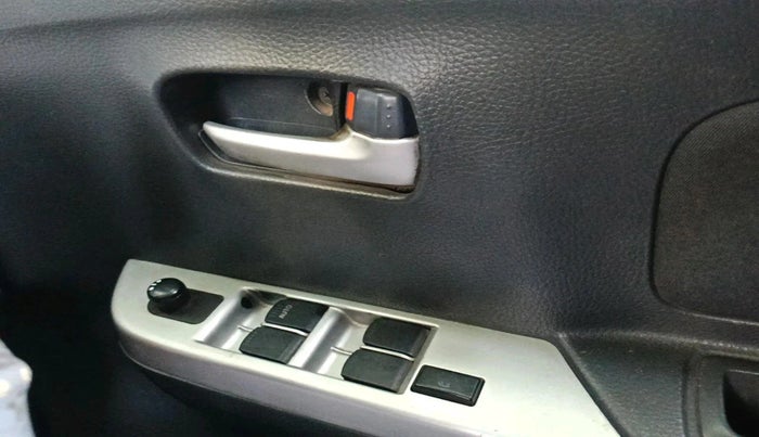 2012 Maruti Wagon R 1.0 VXI, Petrol, Manual, 88,578 km, interior