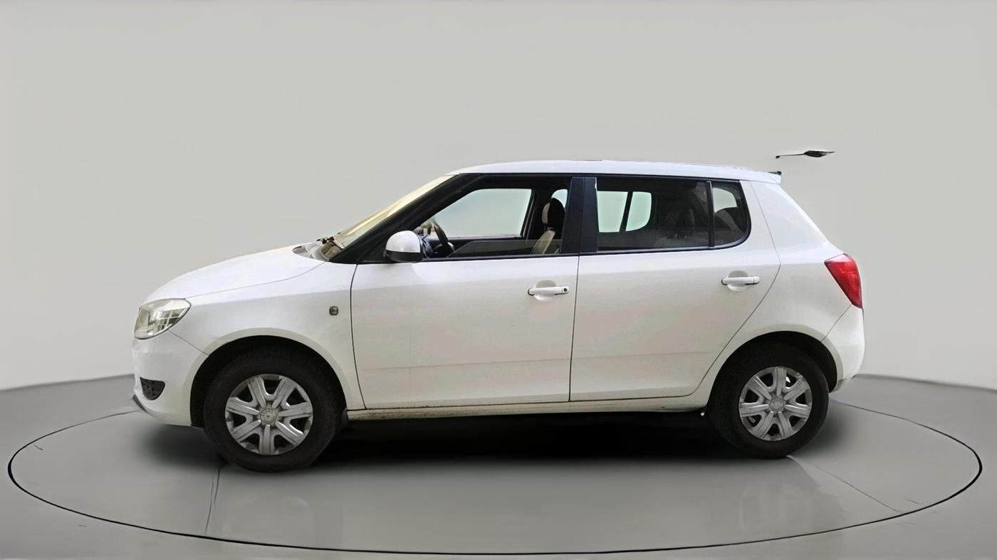 2011 Skoda Fabia CLASSIC 1.2 MPI, Petrol, Manual, 95,393 km, exterior
