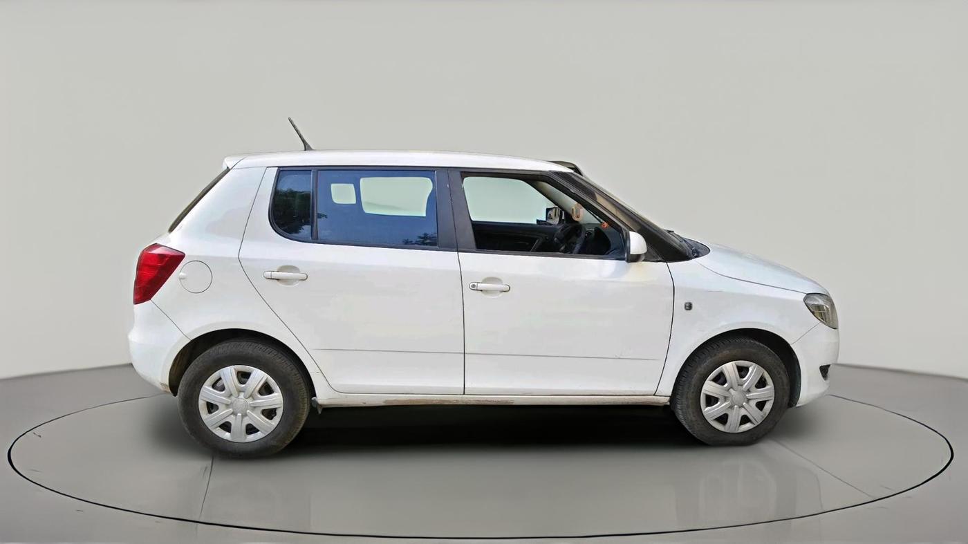 2011 Skoda Fabia CLASSIC 1.2 MPI, Petrol, Manual, 95,393 km, exterior