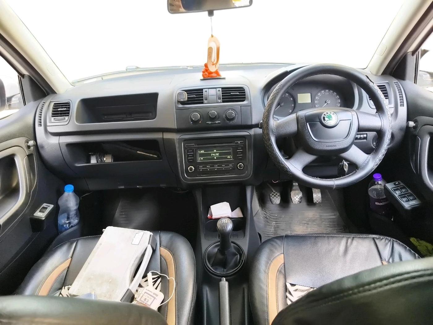 2011 Skoda Fabia CLASSIC 1.2 MPI, Petrol, Manual, 95,393 km, interior