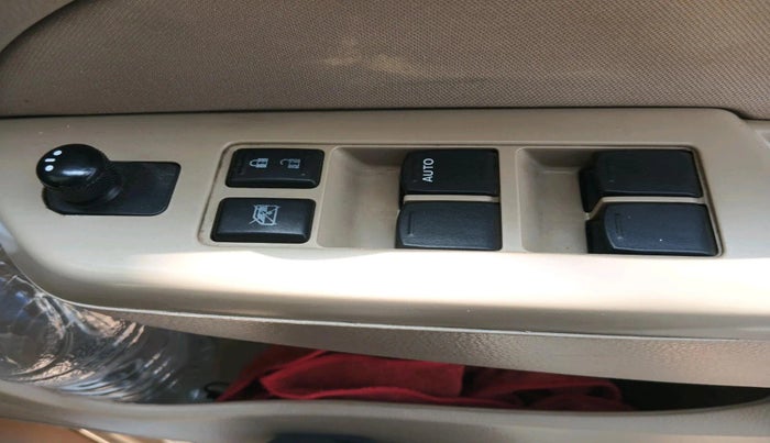 2014 Maruti Swift Dzire VXI, Petrol, Manual, 97,971 km, interior