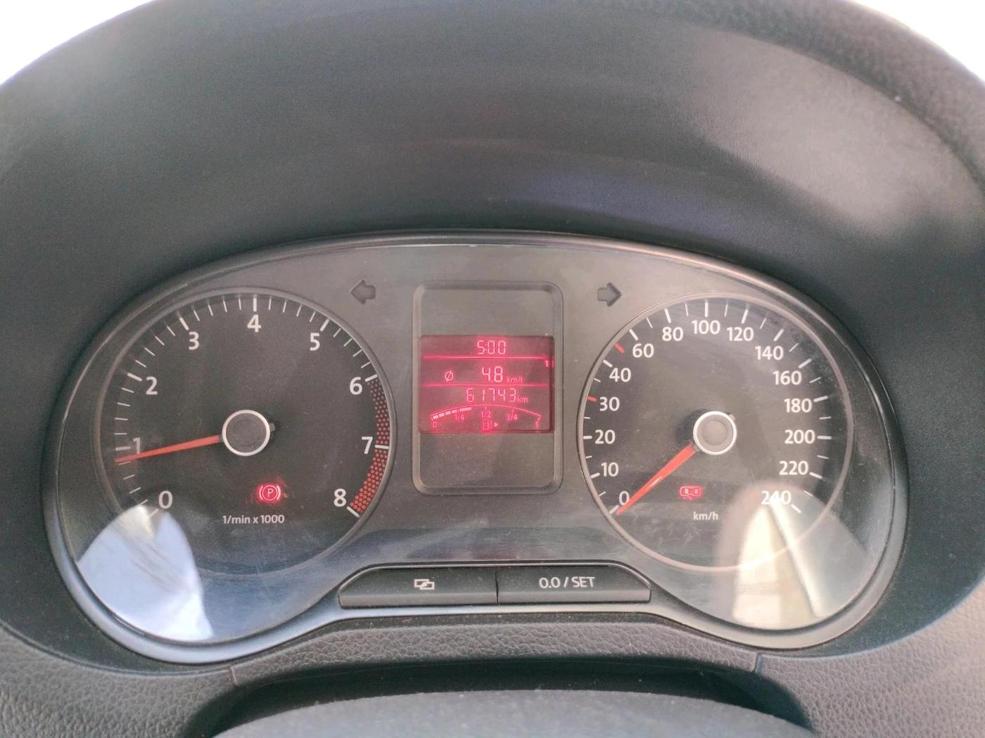 2013 Volkswagen Polo COMFORTLINE 1.2L PETROL, Petrol, Manual, 61,743 km, interior