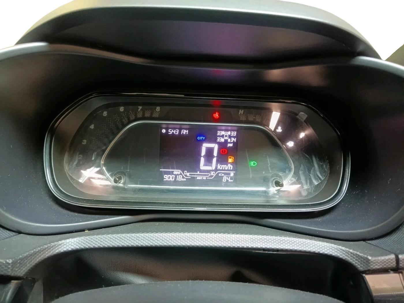 2022 Tata NEXON XZ PLUS (HS) DIESEL DARK EDITION, Diesel, Manual, 90,018 km, interior