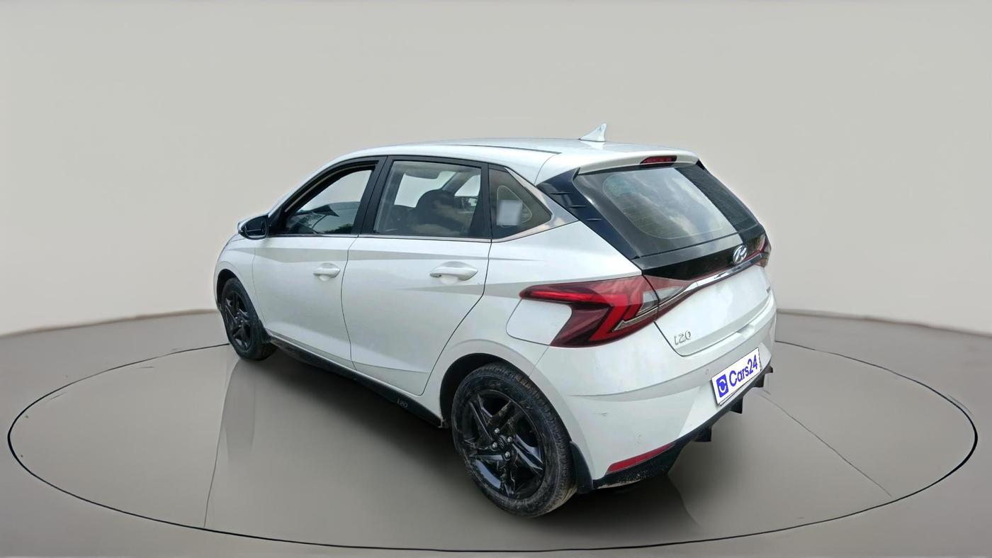 2022 Hyundai NEW I20 SPORTZ 1.2 AT, Petrol, Automatic, 29,454 km, exterior