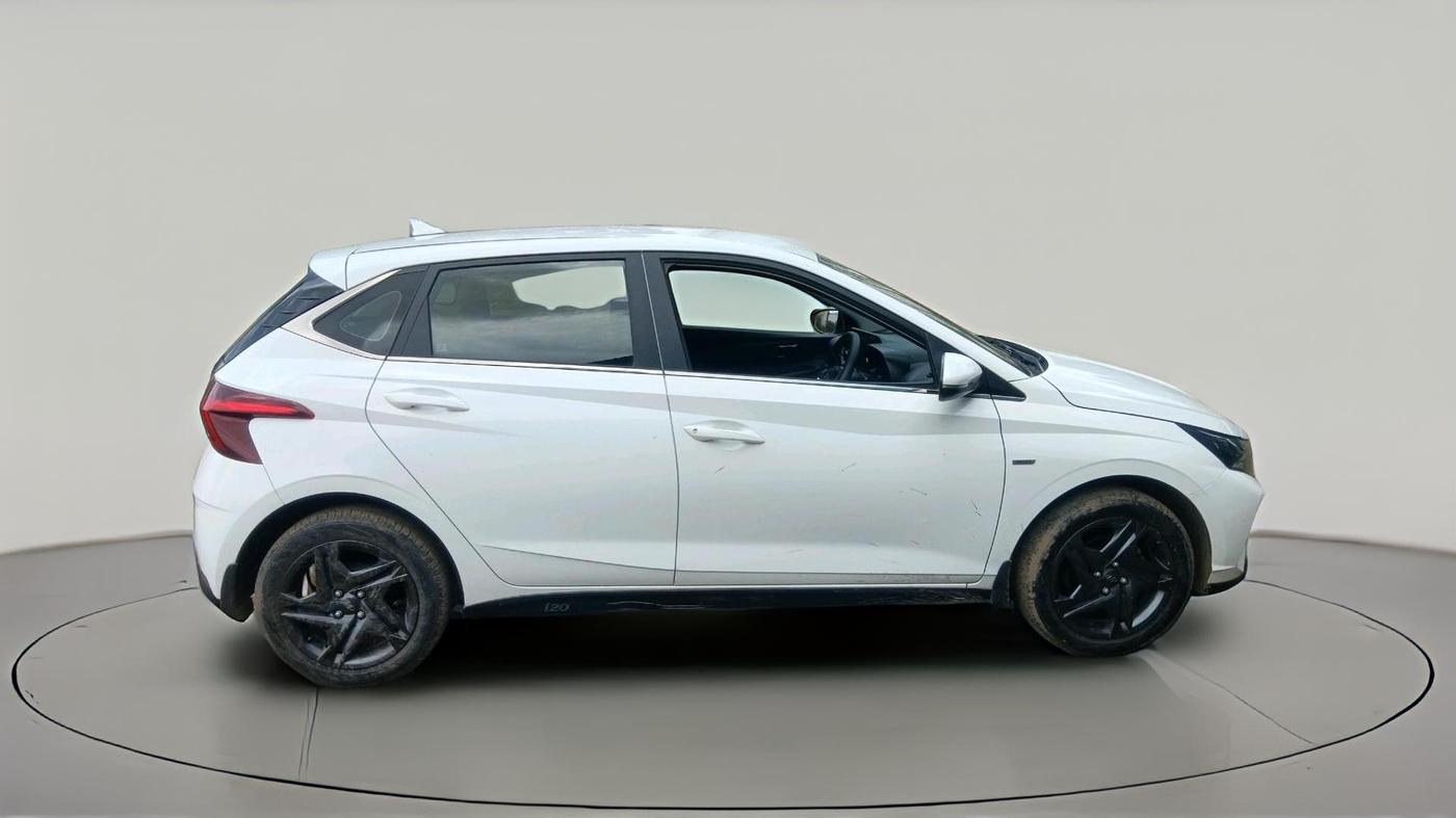 2022 Hyundai NEW I20 SPORTZ 1.2 AT, Petrol, Automatic, 29,454 km, exterior