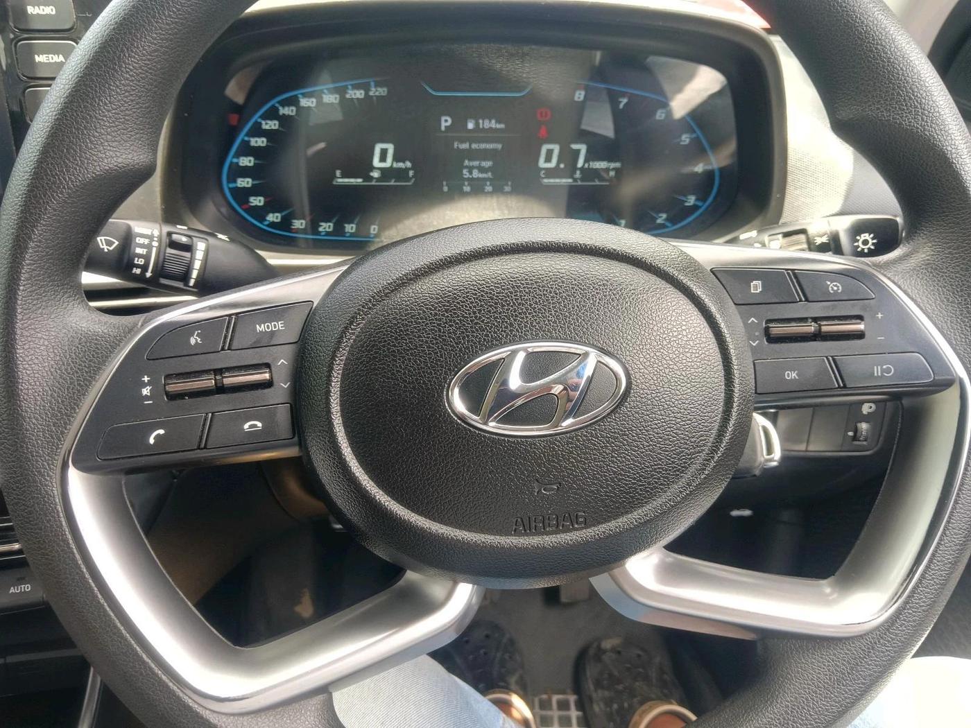 2022 Hyundai NEW I20 SPORTZ 1.2 AT, Petrol, Automatic, 29,454 km, interior