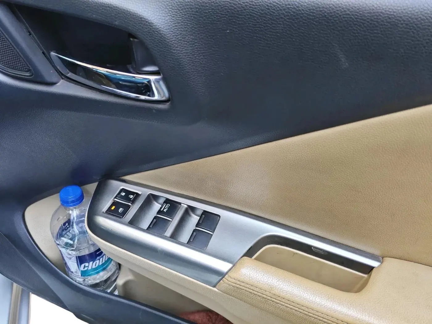 2014 Honda City 1.5L I-DTEC VX, Diesel, Manual, 78,629 km, interior