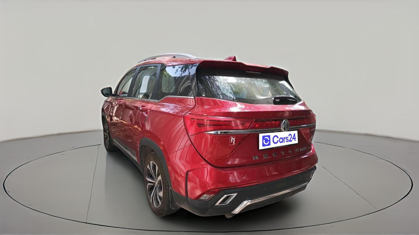 2023 MG HECTOR PLUS SAVVY PRO 1.5 TURBO CVT 7 STR, Petrol, Automatic, 18,688 km, exterior
