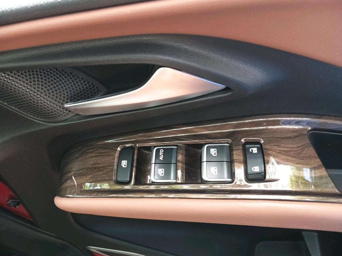 2023 MG HECTOR PLUS SAVVY PRO 1.5 TURBO CVT 7 STR, Petrol, Automatic, 18,688 km, interior