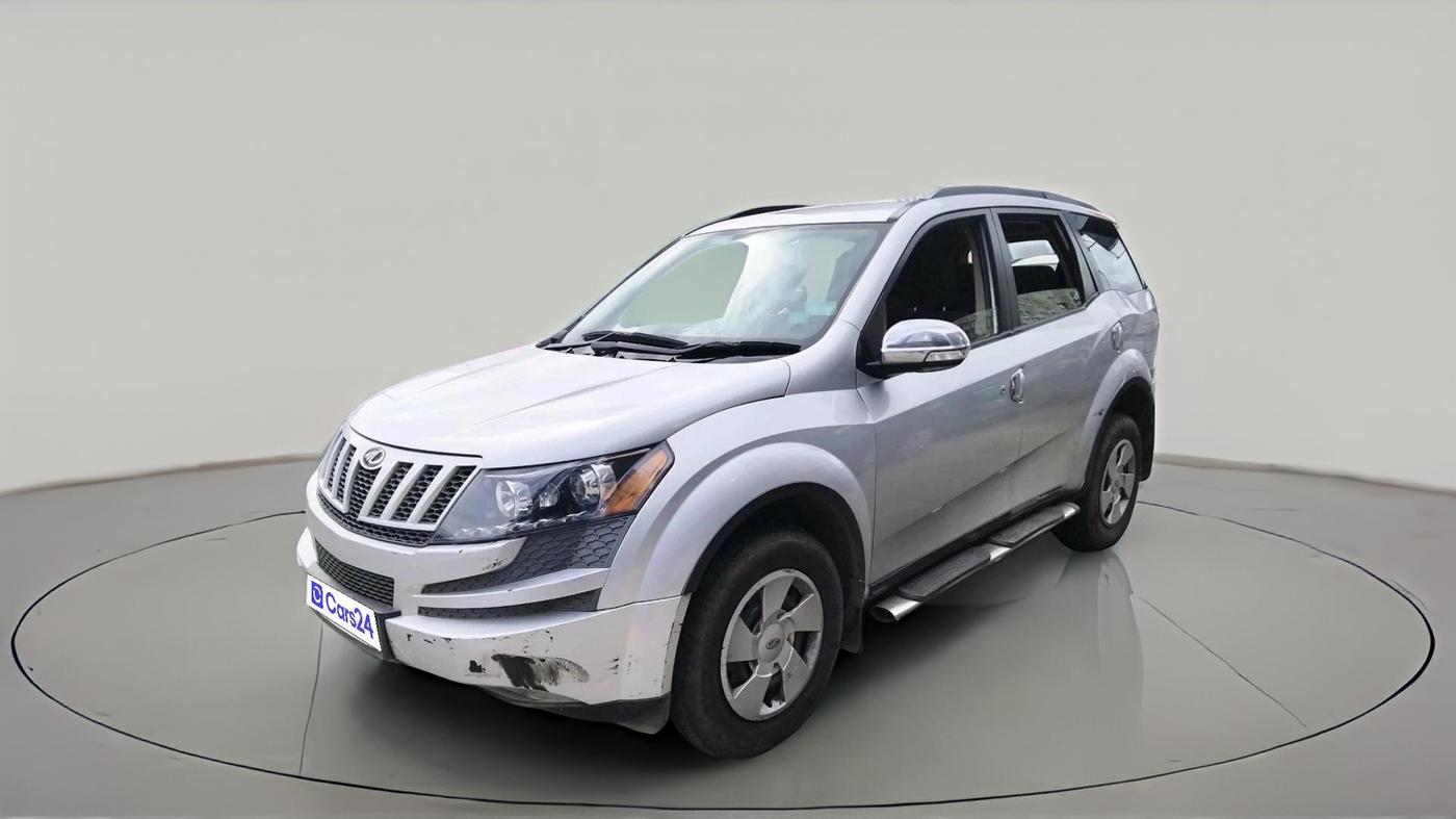 2012 Mahindra XUV500 W6, Diesel, Manual, 2,22,371 km, exterior