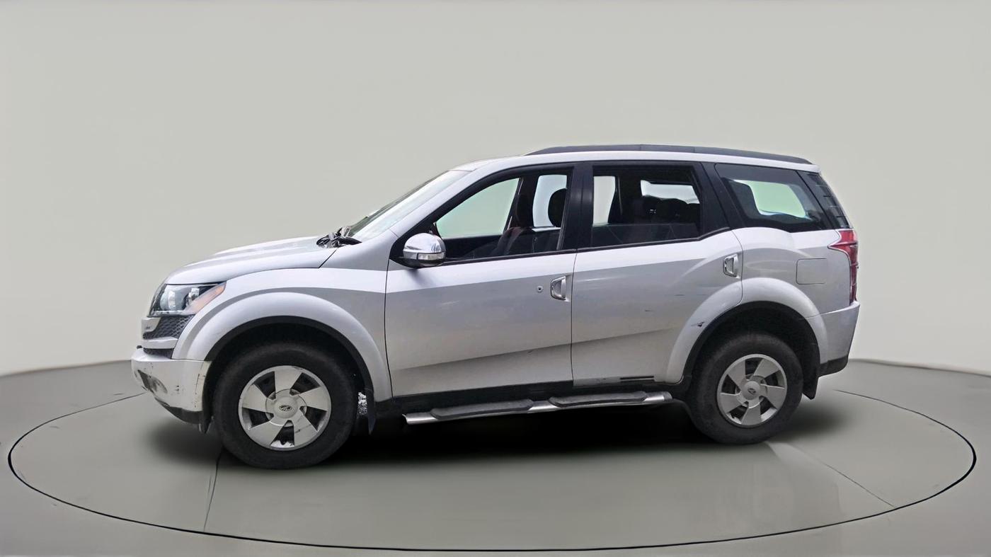 2012 Mahindra XUV500 W6, Diesel, Manual, 2,22,371 km, exterior