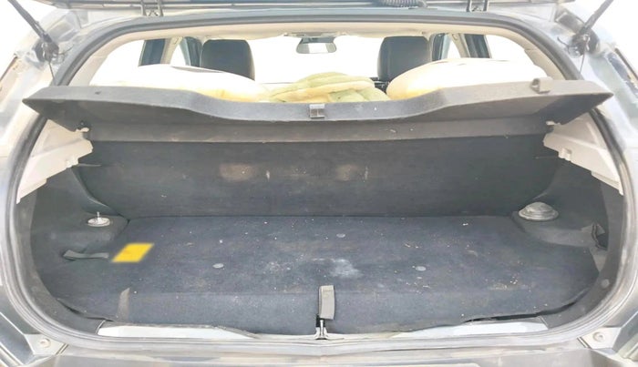 2023 Tata PUNCH ACCOMPLISHED DAZZLE SUNROOF CNG MT, CNG, Manual, 40,760 km, exterior