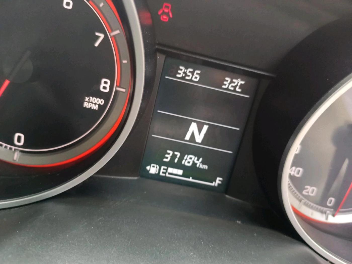 2022 Maruti Swift VXI AMT, Petrol, Automatic, 37,184 km, interior