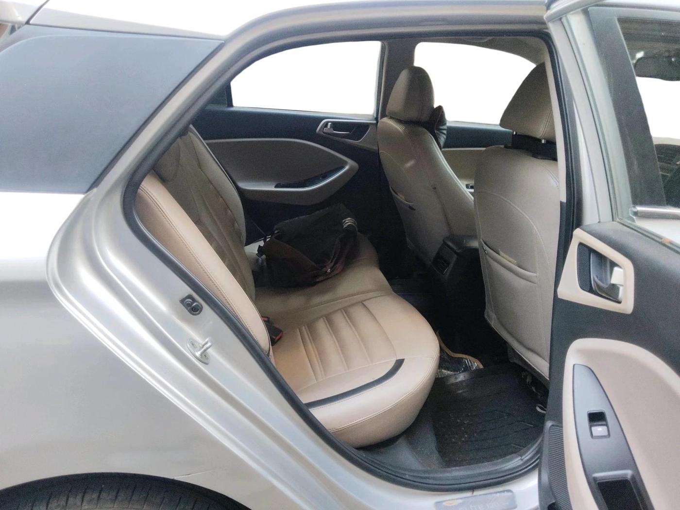 2015 Hyundai Elite i20 ASTA 1.2, Petrol, Manual, 66,938 km, interior