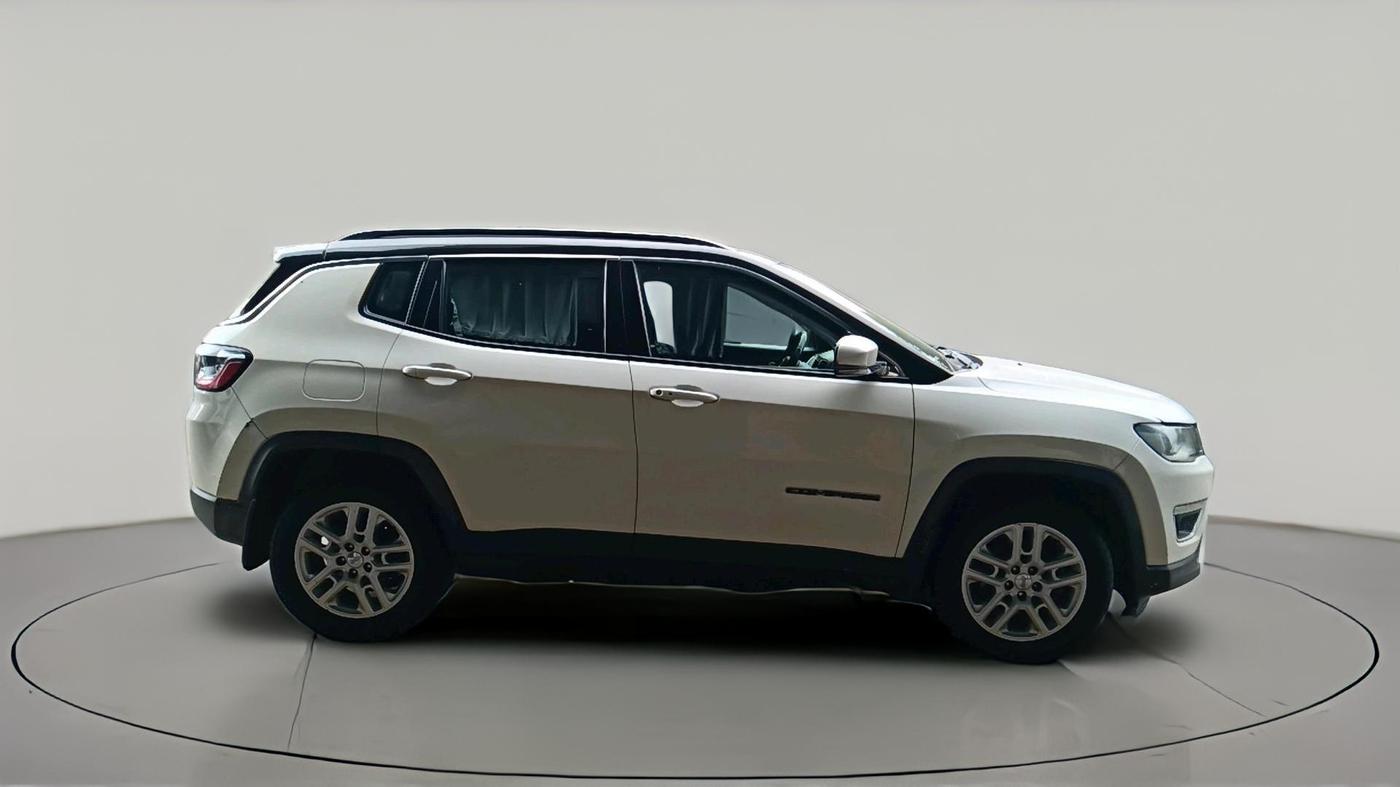 2018 Jeep Compass LIMITED (O) 2.0 DIESEL 4X4, Diesel, Manual, 98,029 km, exterior