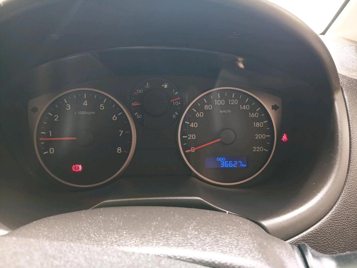 2013 Hyundai i20 MAGNA (O) 1.2, Petrol, Manual, 36,627 km, interior