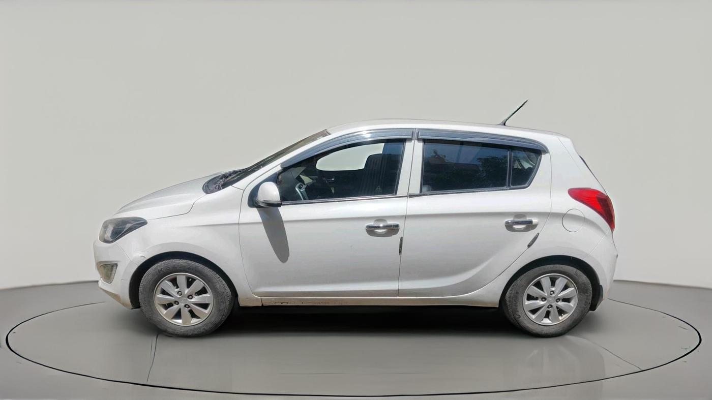 2013 Hyundai i20 SPORTZ 1.2, CNG, Manual, 97,642 km, exterior