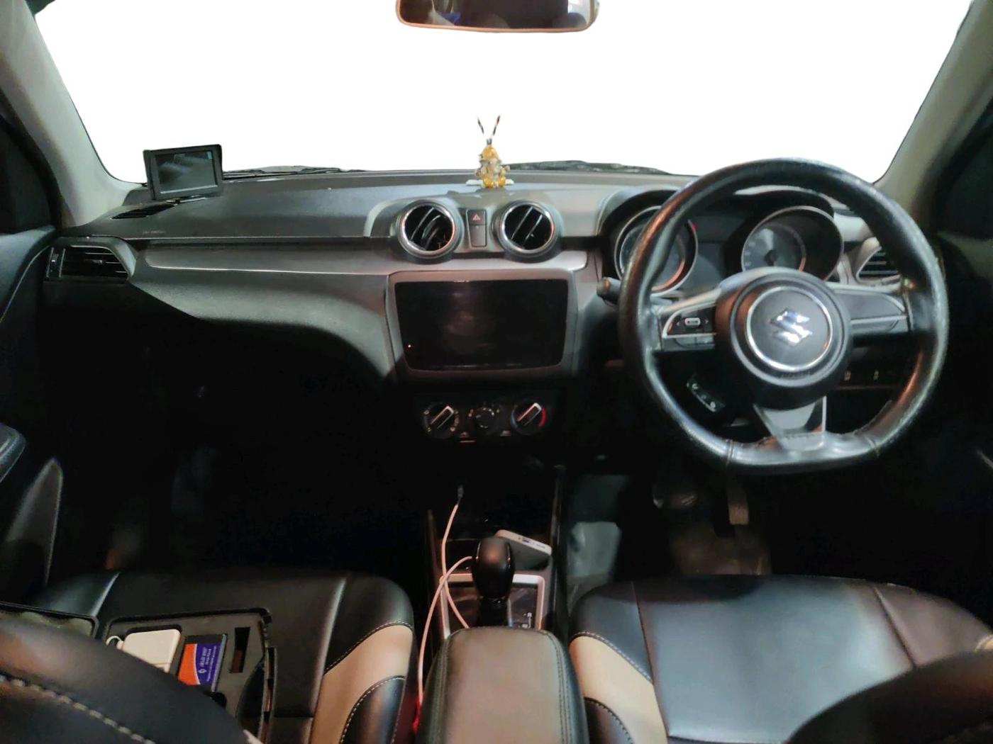 2021 Maruti Swift VXI AMT, Petrol, Automatic, 36,252 km, interior