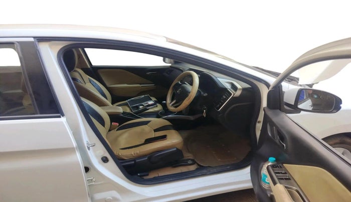 2016 Honda City 1.5L I-VTEC V MT, Petrol, Manual, 1,37,790 km, interior