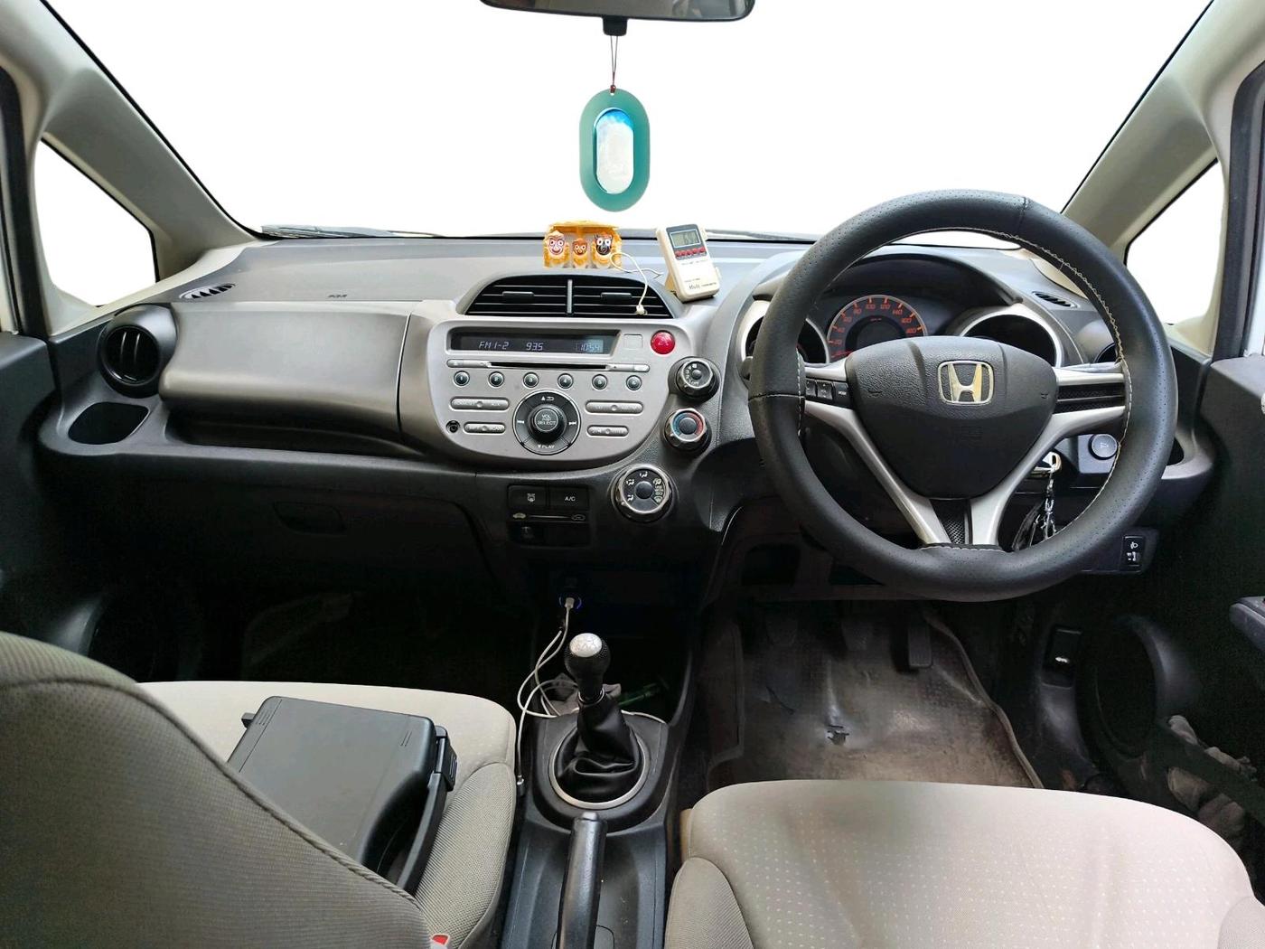 2011 Honda Jazz 1.2L I-VTEC BASE, Petrol, Manual, 96,510 km, interior