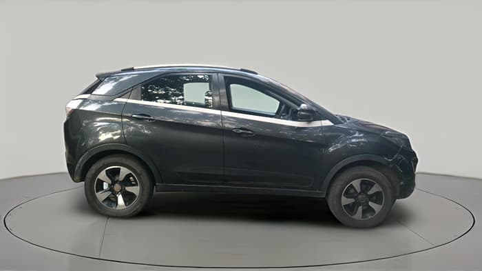 2018 Tata NEXON XZ PLUS DIESEL, Diesel, Manual, 1,67,214 km, exterior